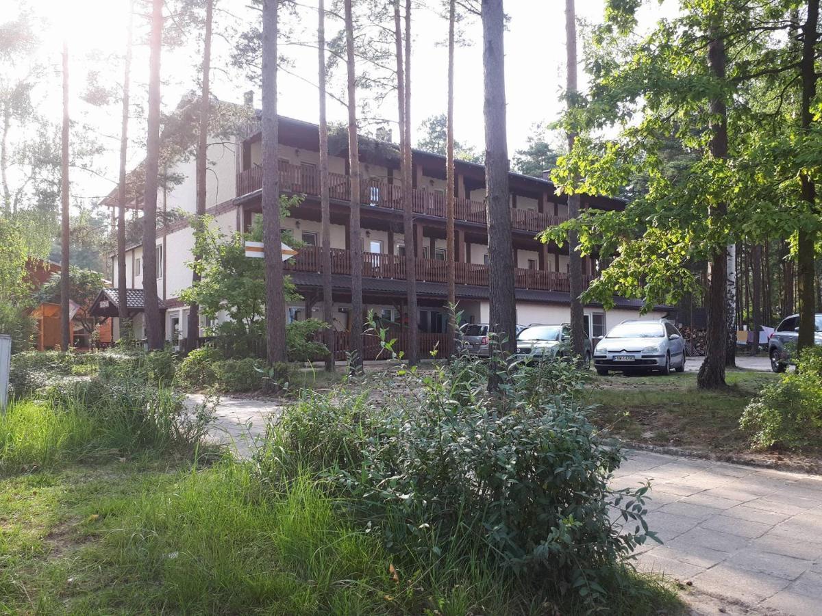 Osrodek Wypoczynkowy Wratislavia Hotel Radzyń Kültér fotó